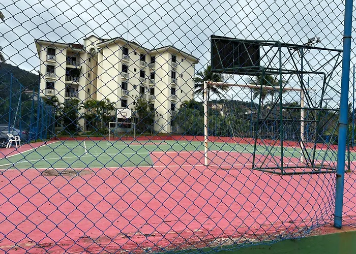 Condominio com muita diversão Toninhas Ubatuba